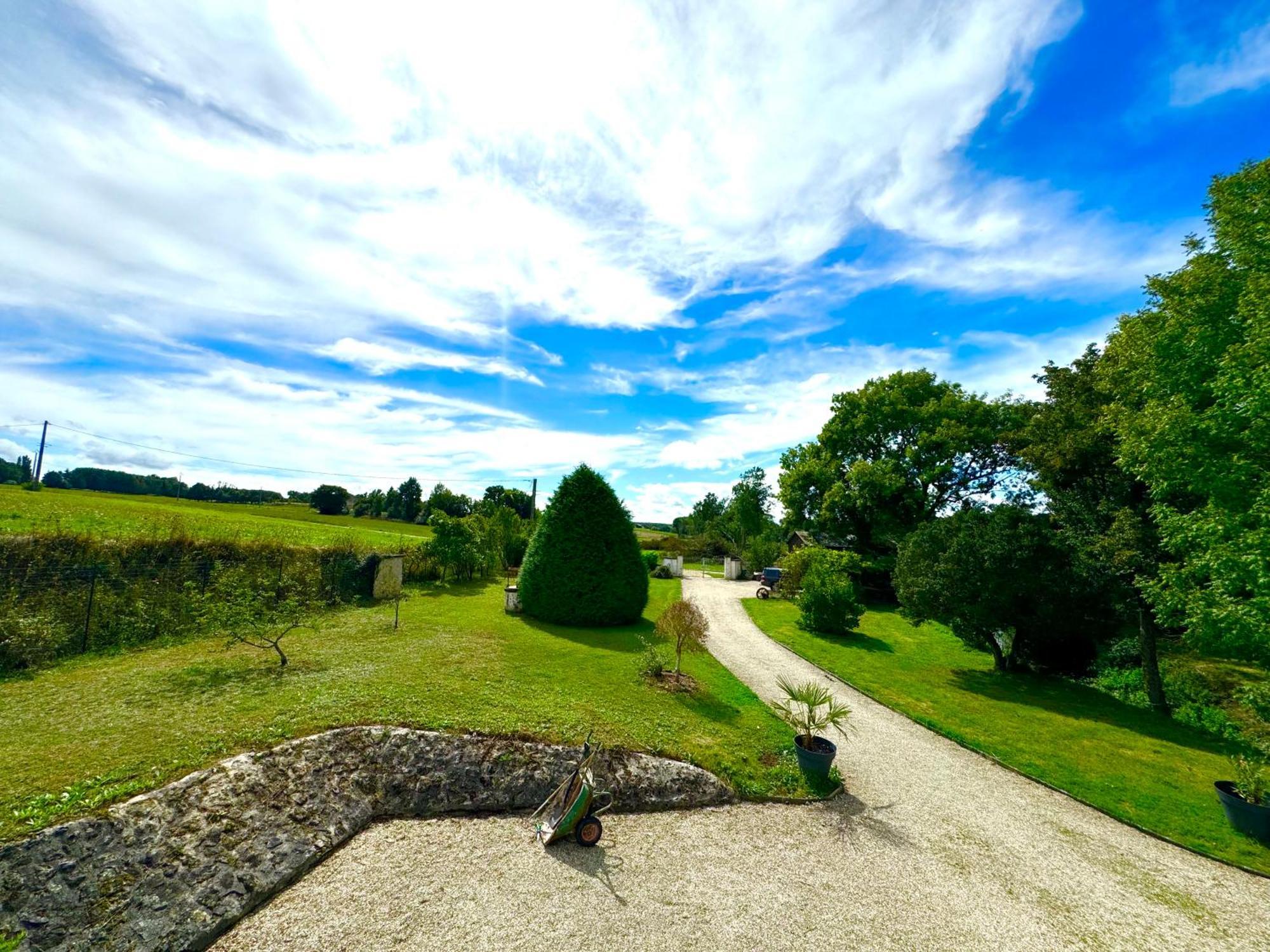 Orbigny Le Moulin D Olivet Bed & Breakfast エクステリア 写真