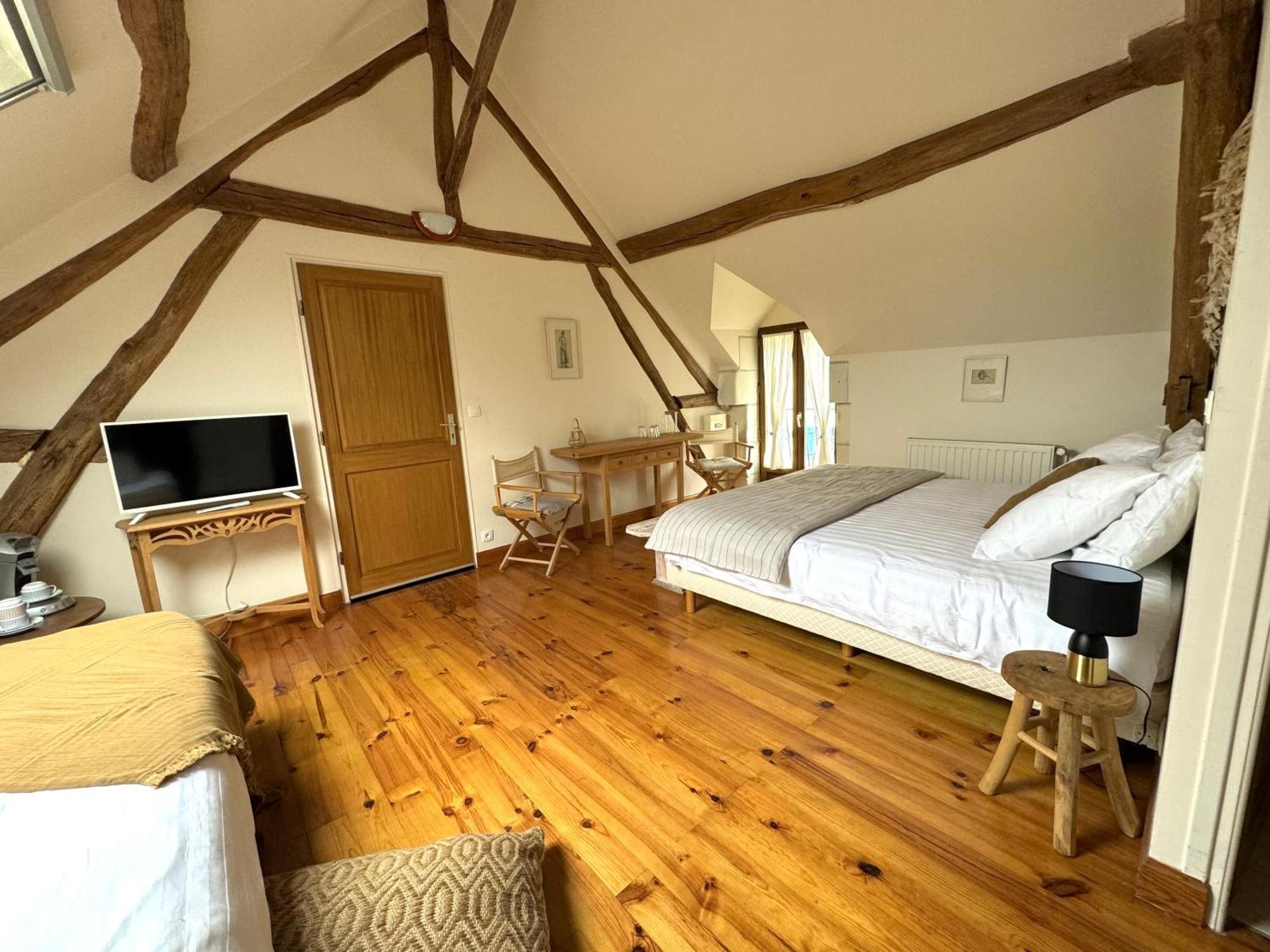 Orbigny Le Moulin D Olivet Bed & Breakfast エクステリア 写真